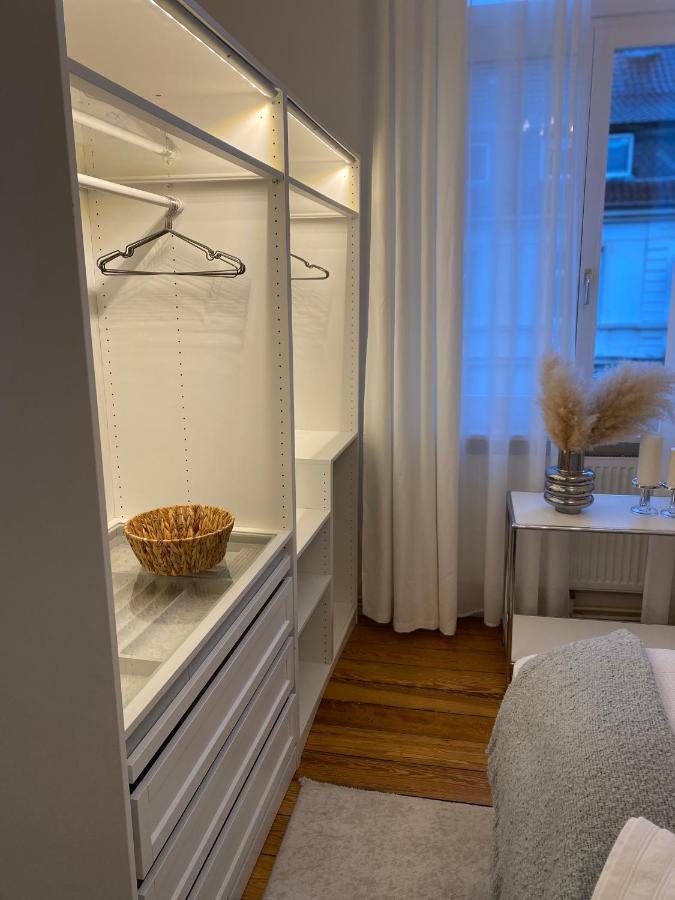 Altbau-Oase Der Eleganz: Stadtnaher Komfort Pur Wiesbaden Eksteriør bilde